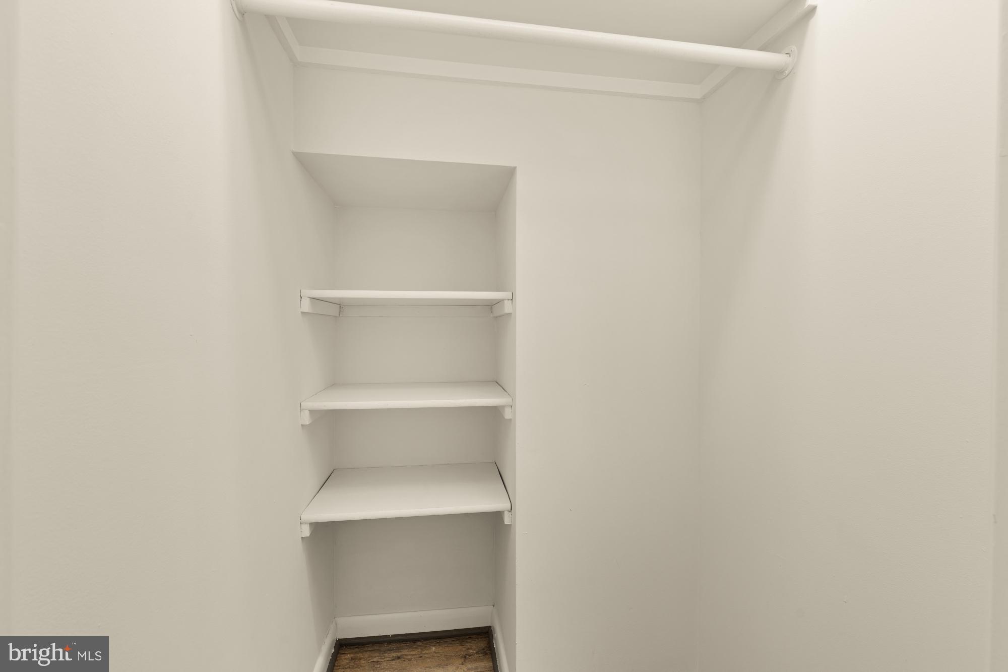 619 INDEPENDENCE AVENUE SE