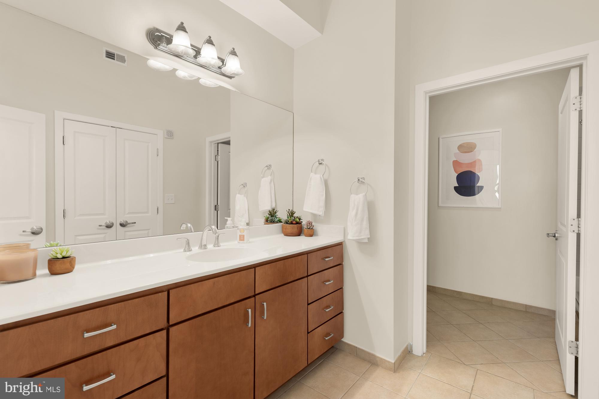 1001 L STREET NW 103