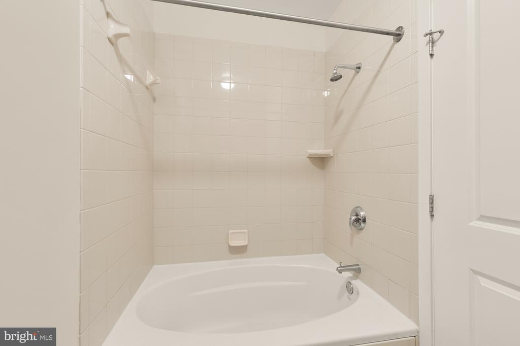 1001 L STREET NW 103