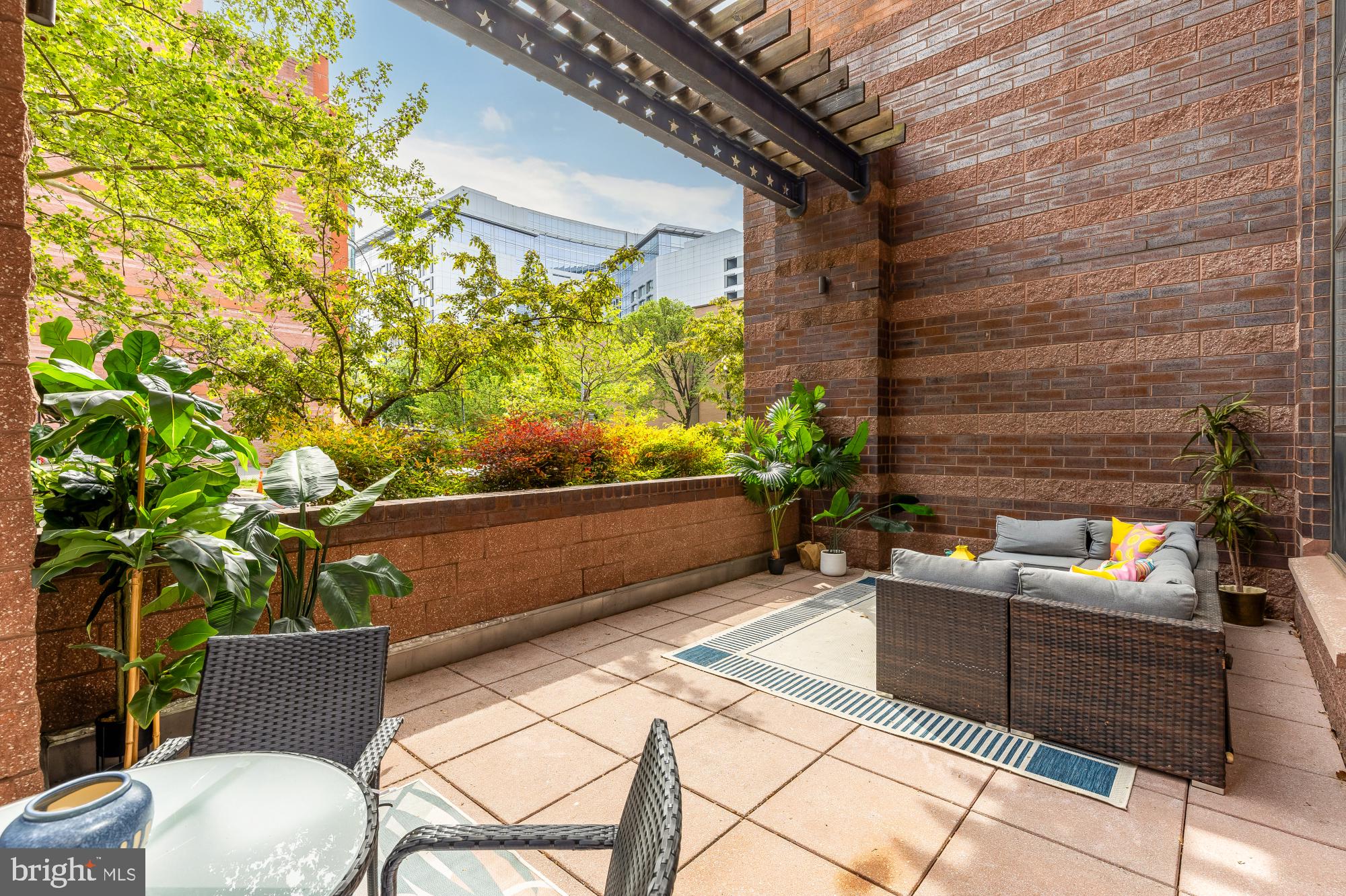 1001 L STREET NW 103