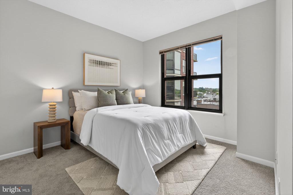 1390 KENYON STREET NW Unit: 613