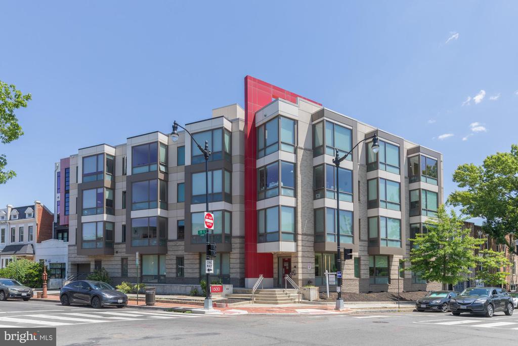 1500 PENNSYLVANIA AVENUE SE Unit: 210