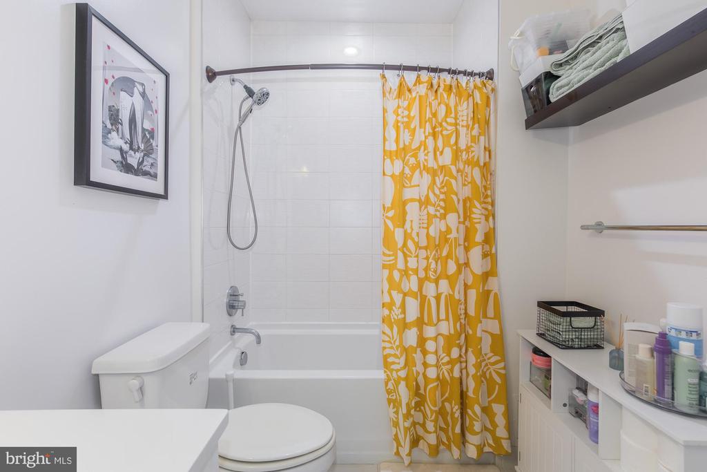 1500 PENNSYLVANIA AVENUE SE Unit: 210