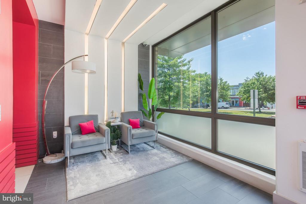 1500 PENNSYLVANIA AVENUE SE Unit: 210