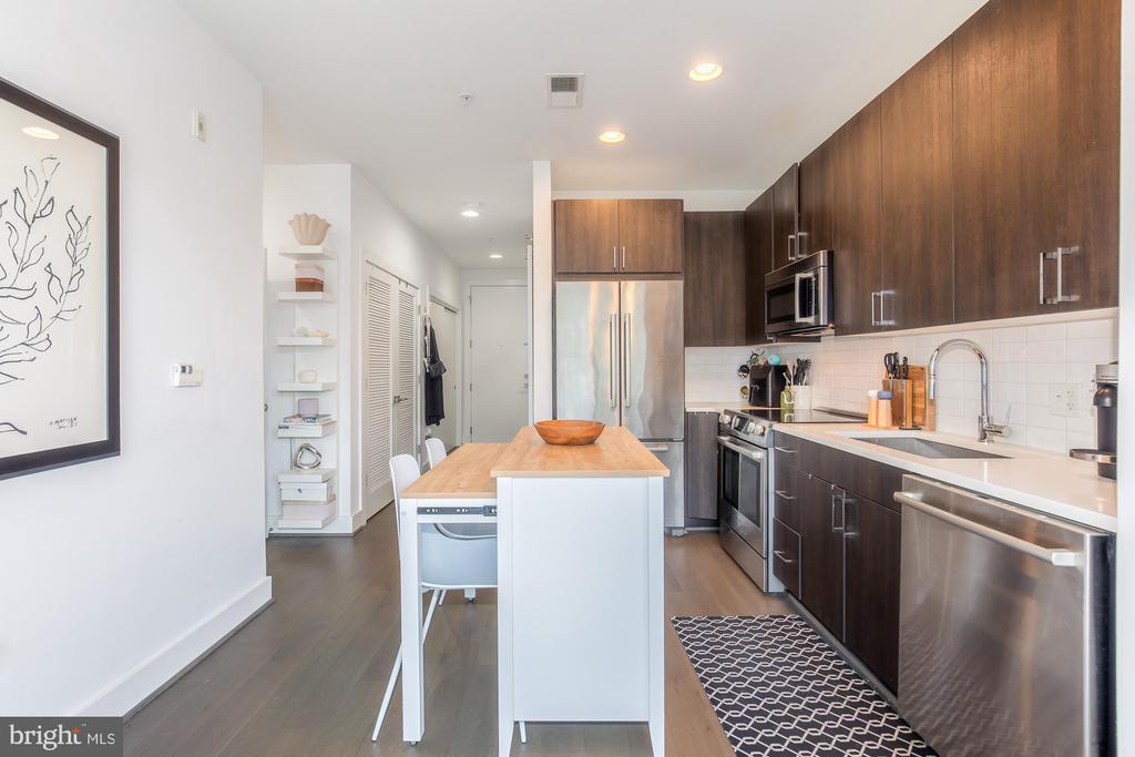 1500 PENNSYLVANIA AVENUE SE Unit: 210