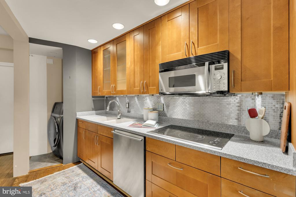 1615 KENYON STREET NW Unit: 4