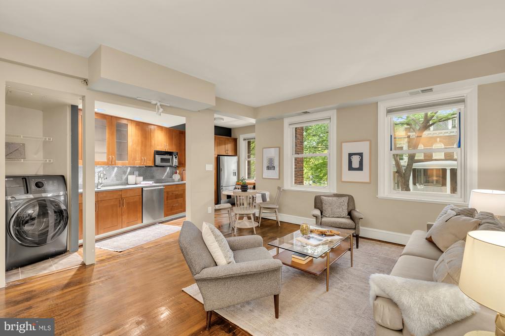 1615 KENYON STREET NW Unit: 4