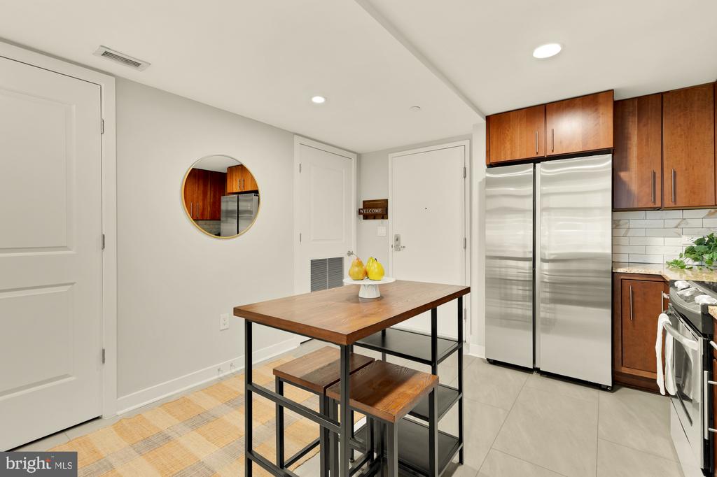 1025 1ST SE Unit: 104