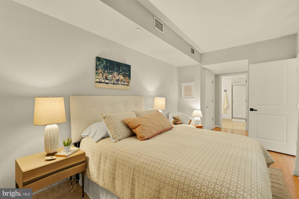 1025 1ST SE Unit: 104