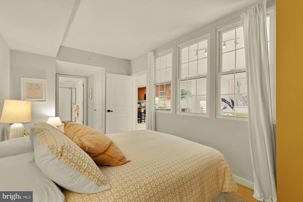 1025 1ST SE Unit: 104