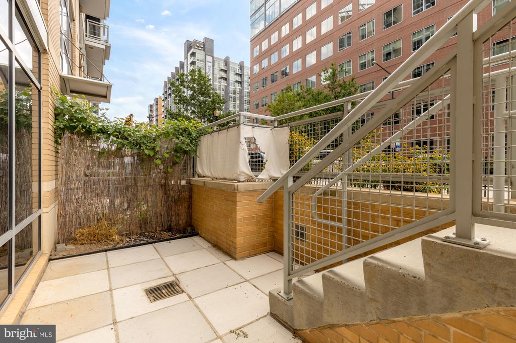 1025 1ST SE Unit: 104