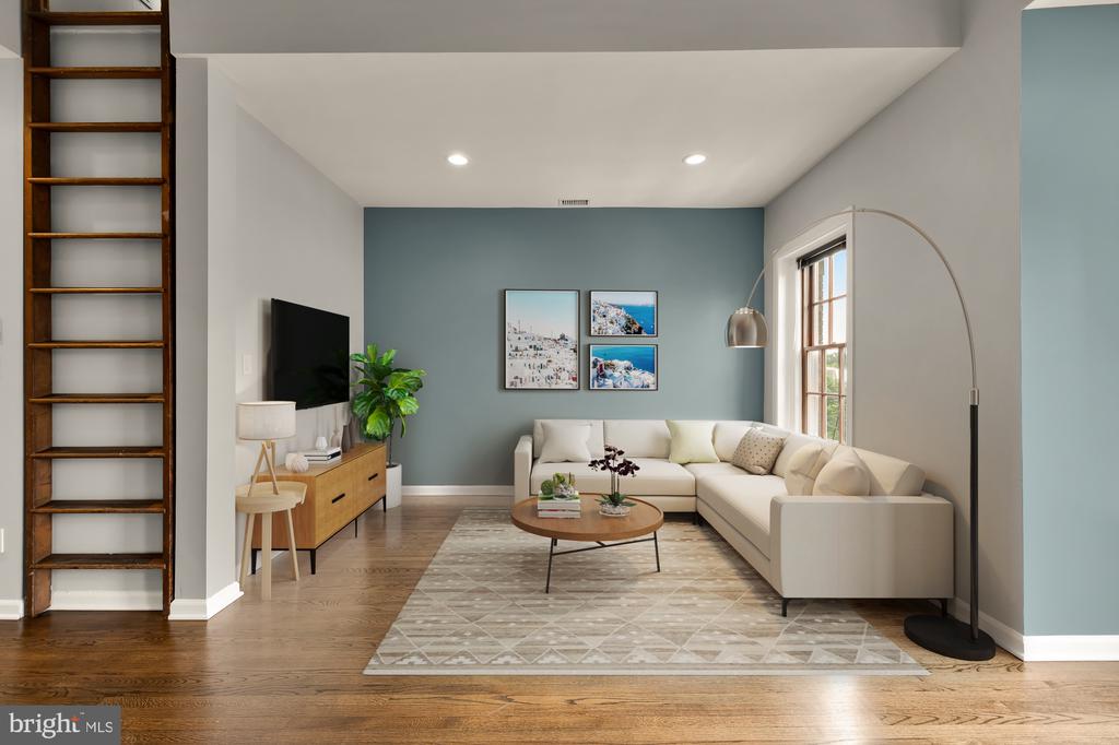 311 4TH STREET SE Unit: 6