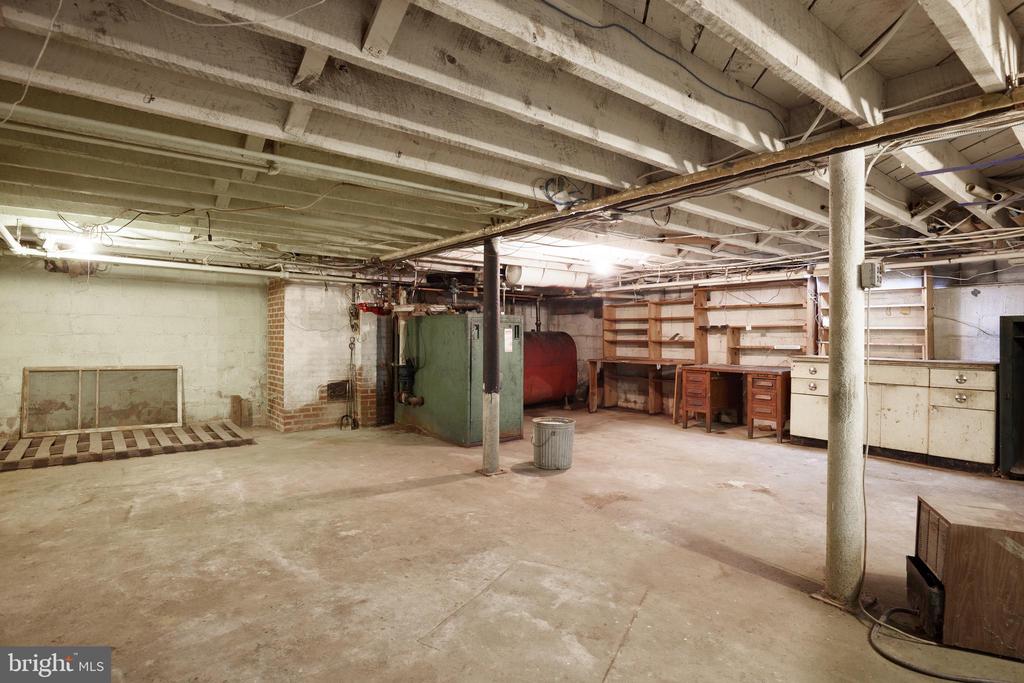 22500 OLD HUNDRED ROAD