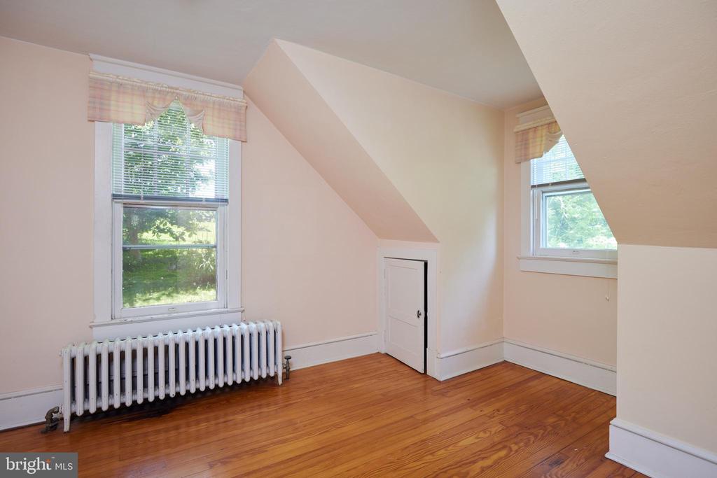 22500 OLD HUNDRED ROAD