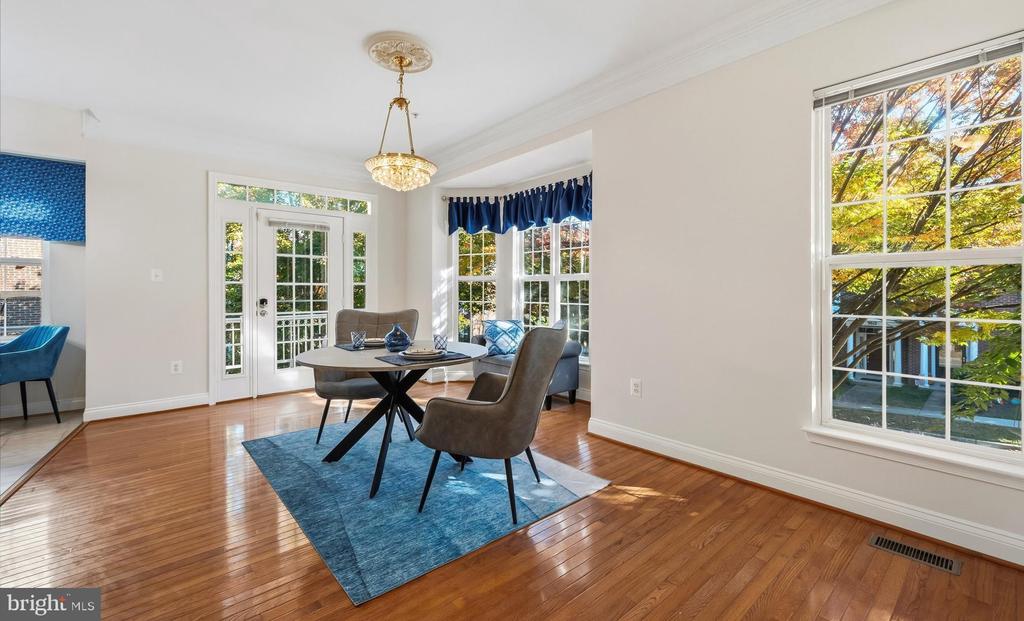 2201 KIMBALL PLACE