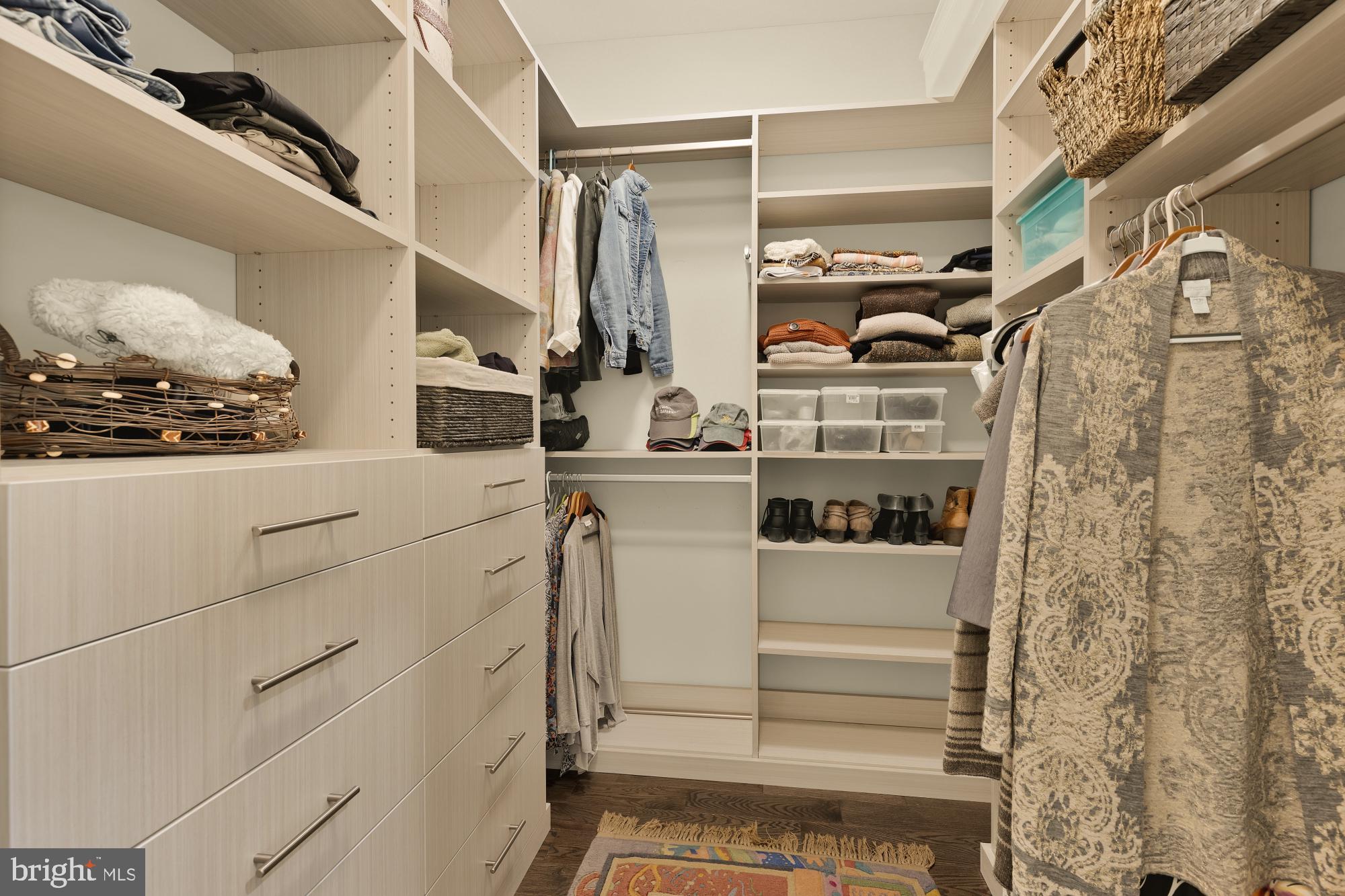 3685 CHEVY CHASE LAKE DRIVE