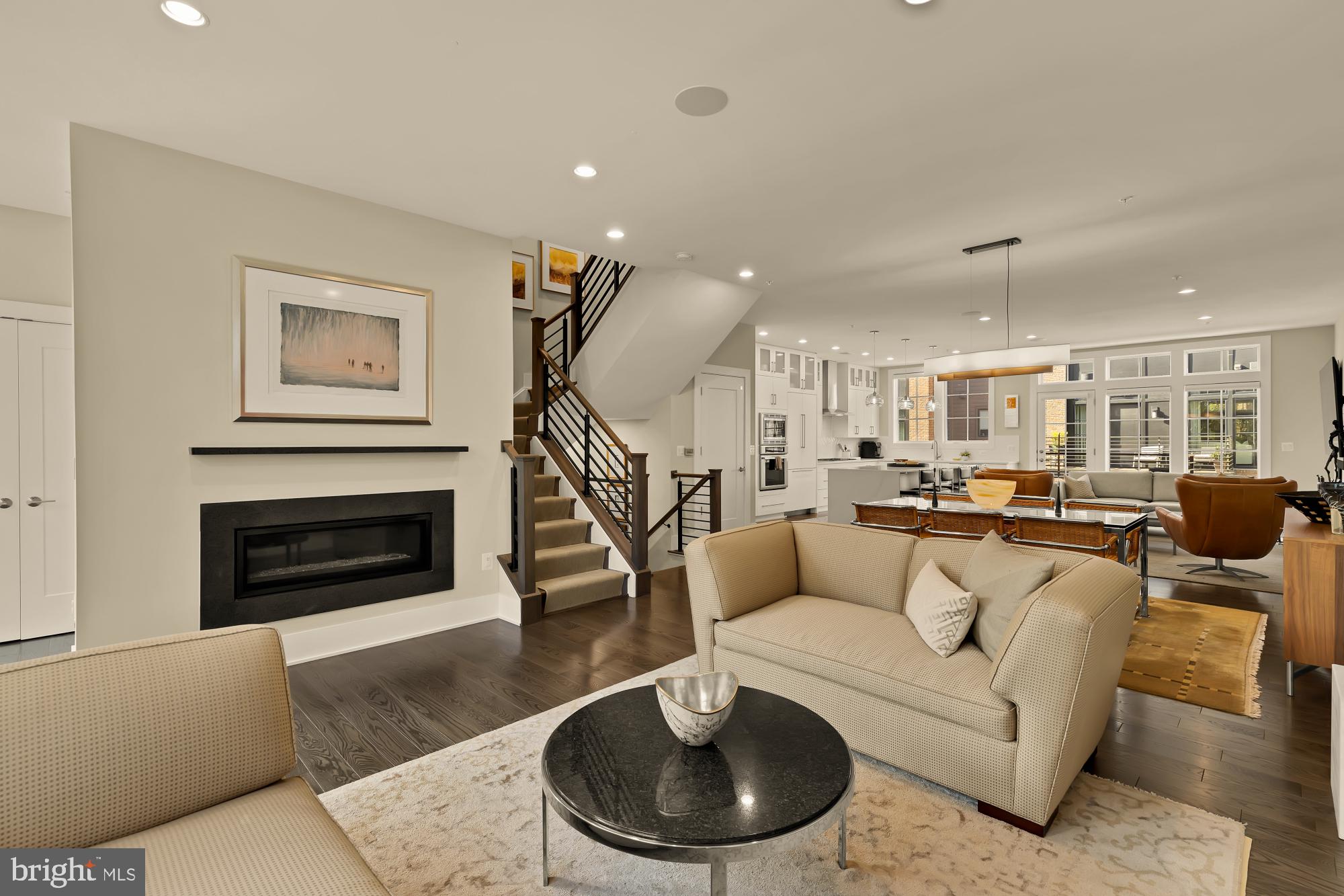 3685 CHEVY CHASE LAKE DRIVE