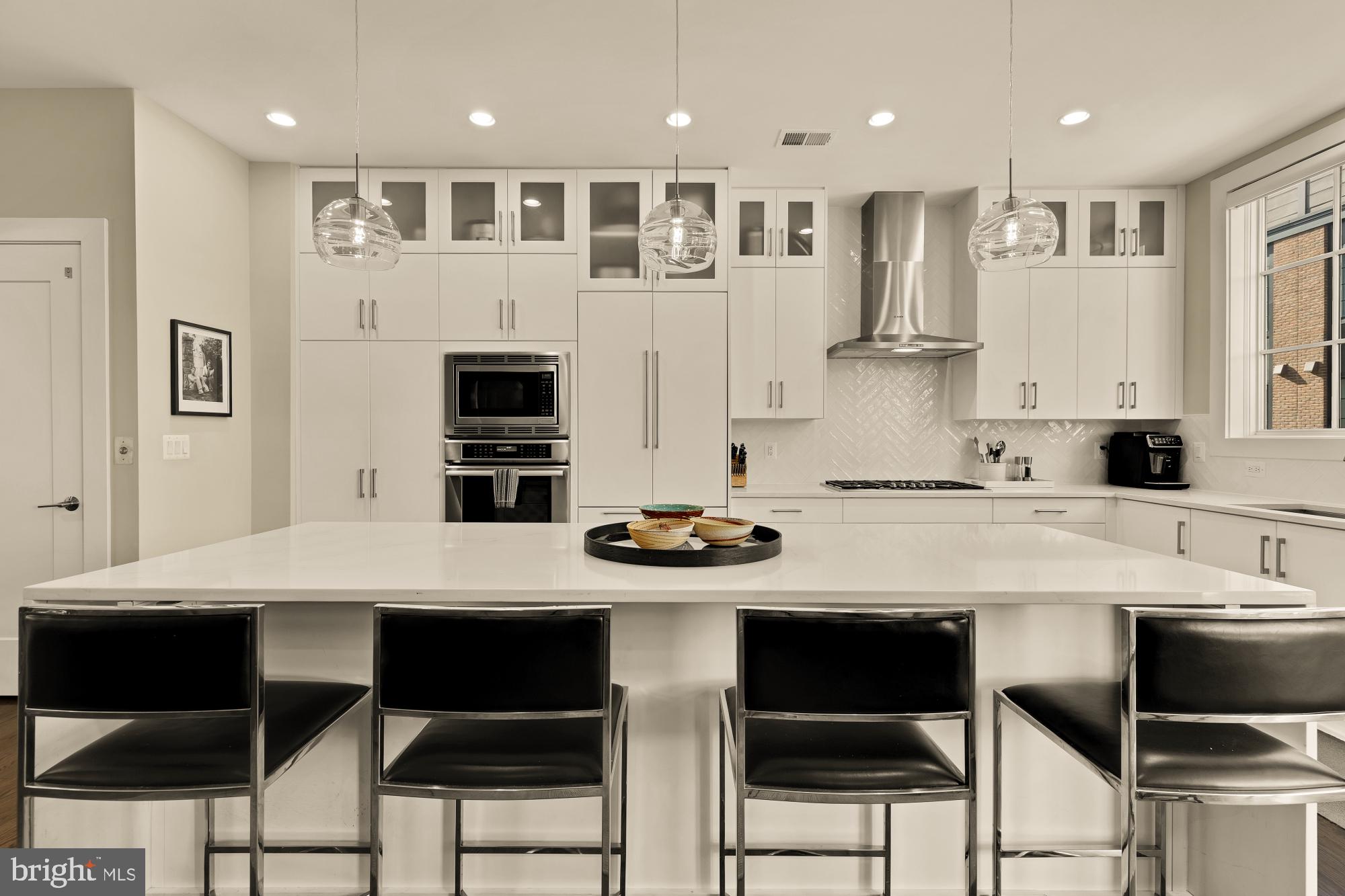 3685 CHEVY CHASE LAKE DRIVE