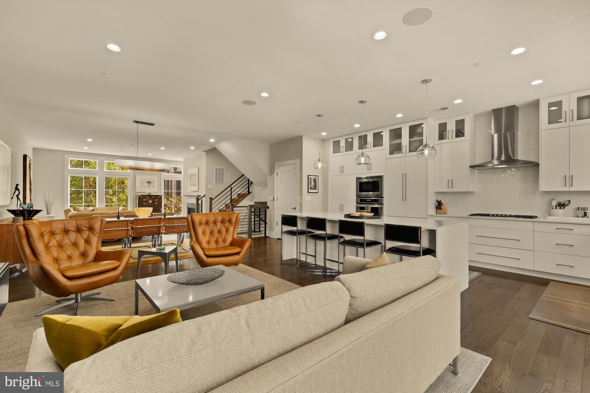 3685 CHEVY CHASE LAKE DRIVE