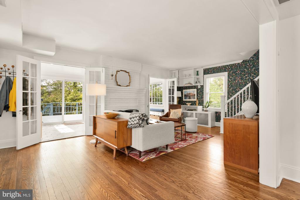 3403 Cheverly