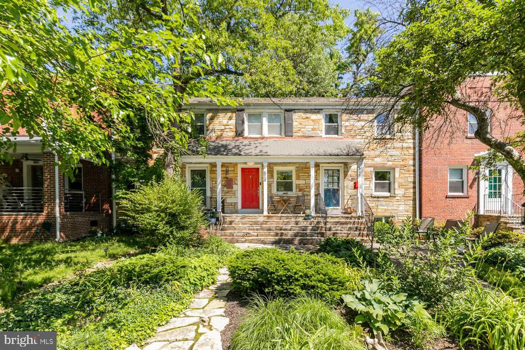 514 E Alexandria Ave