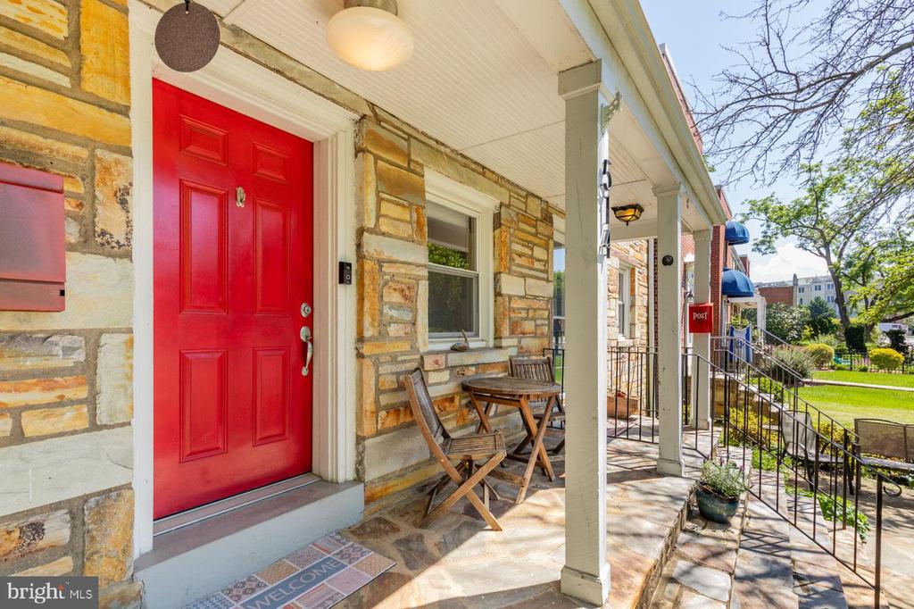 514 E Alexandria Ave