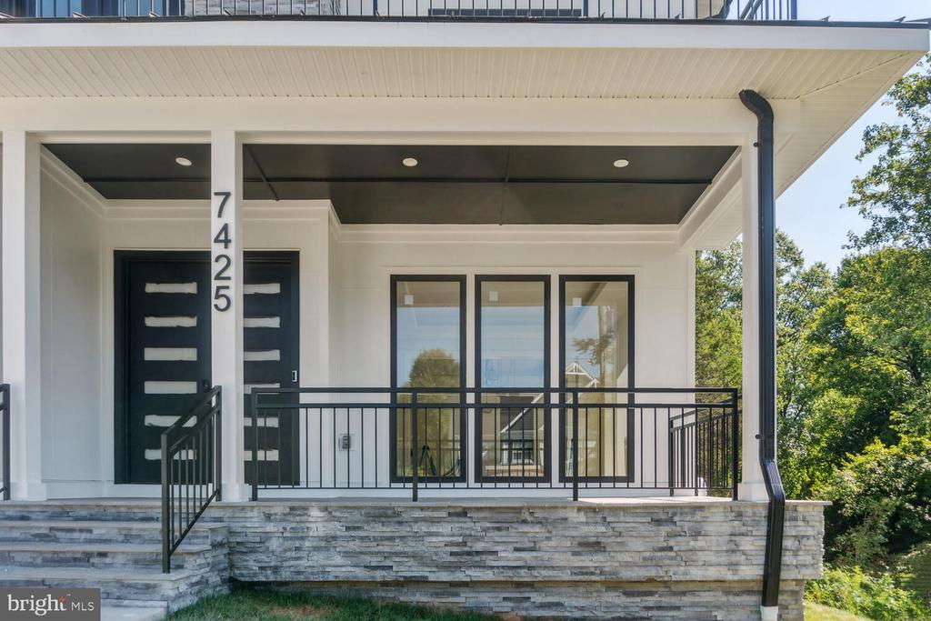 6705 McCrea Pl