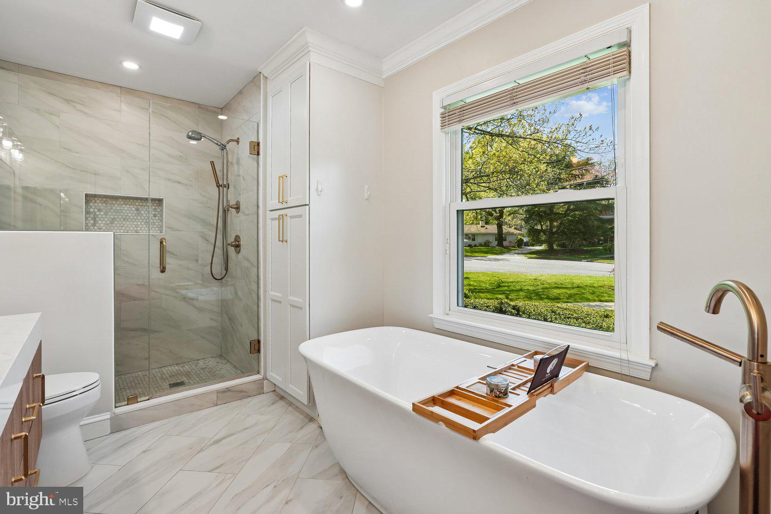7407 GATEWOOD COURT