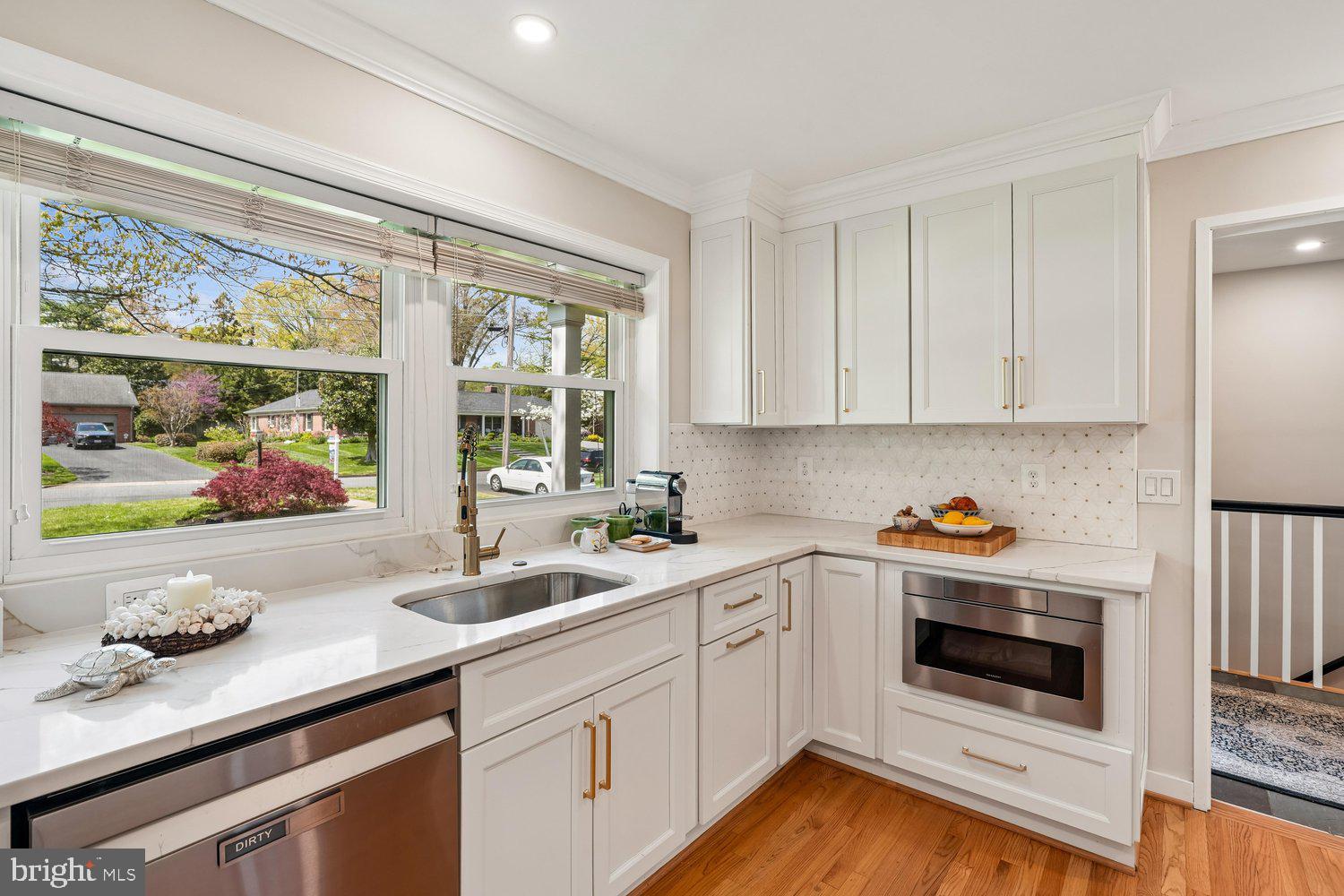 7407 GATEWOOD COURT