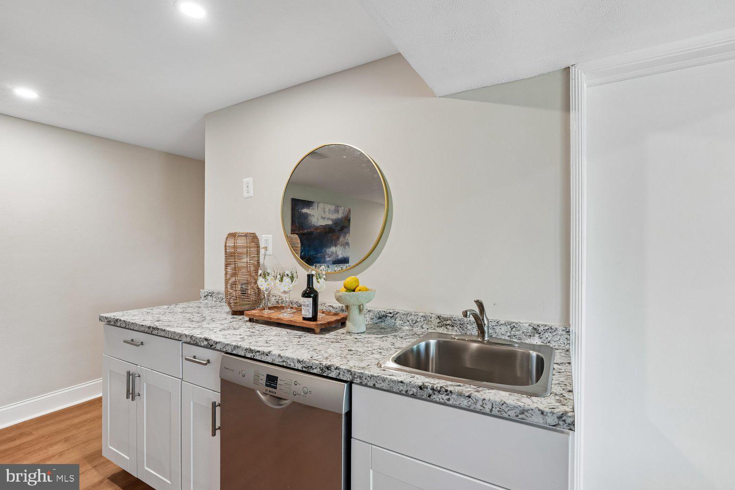 7407 GATEWOOD COURT