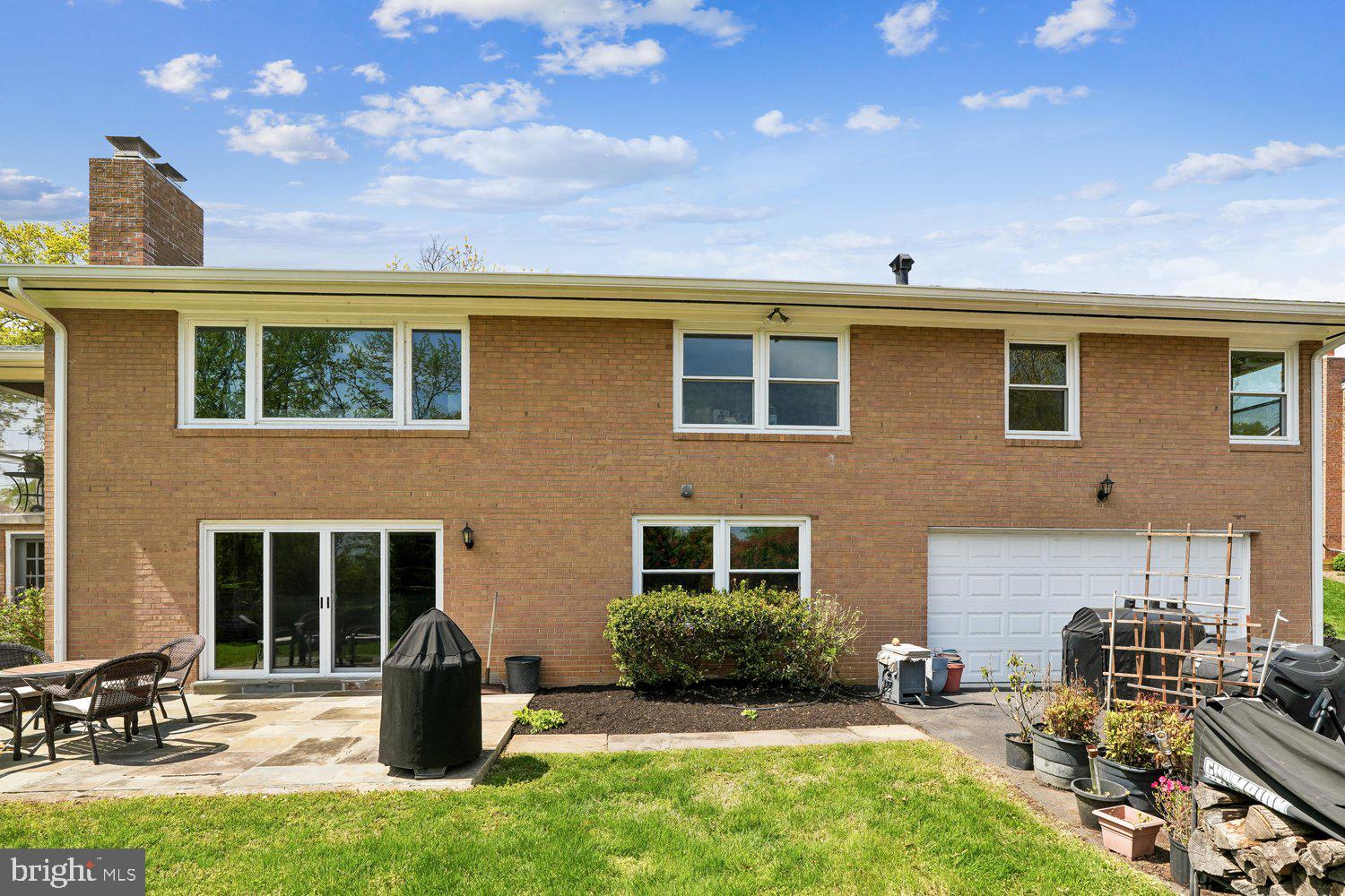 7407 GATEWOOD COURT