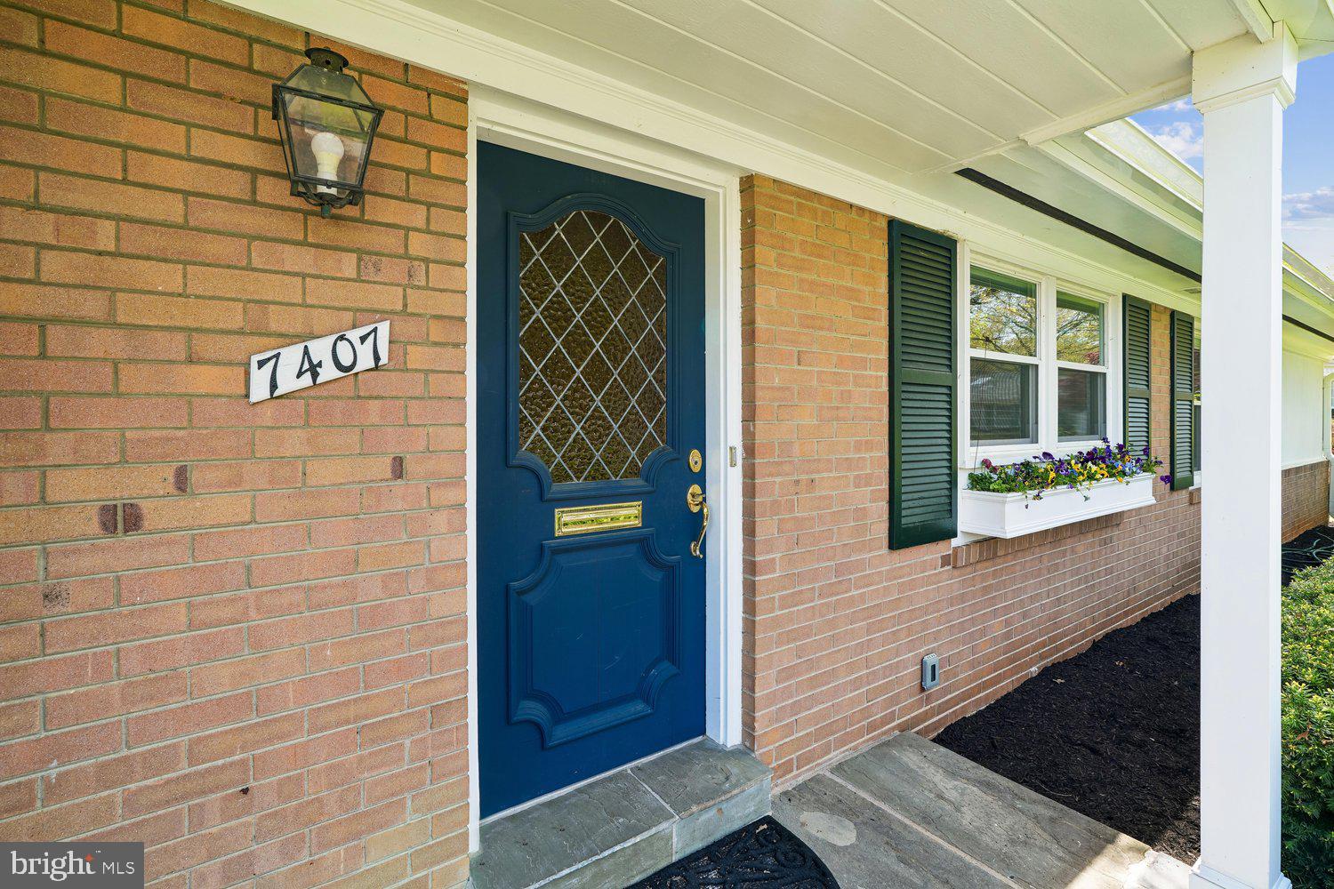 7407 GATEWOOD COURT