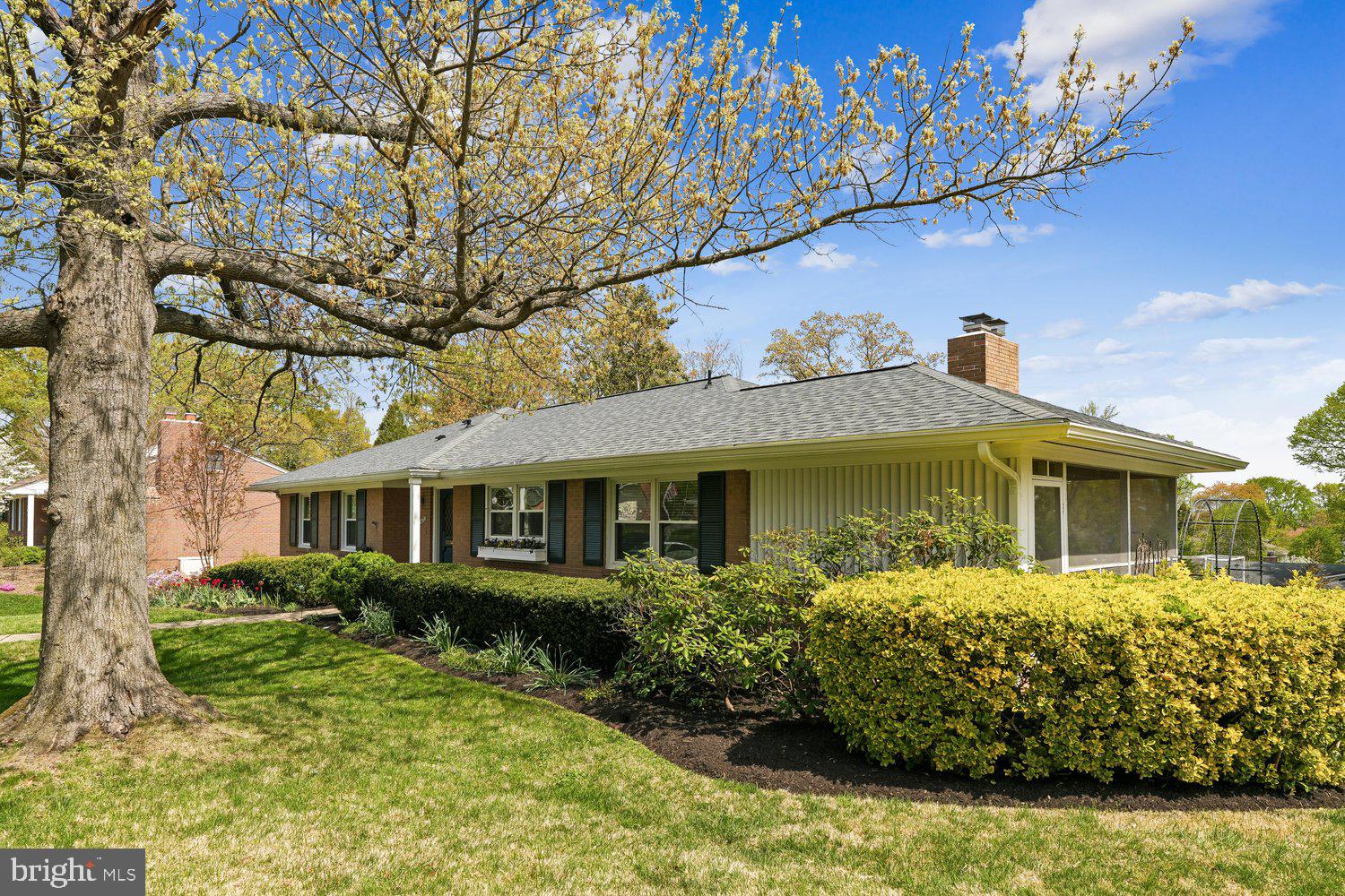 7407 GATEWOOD COURT