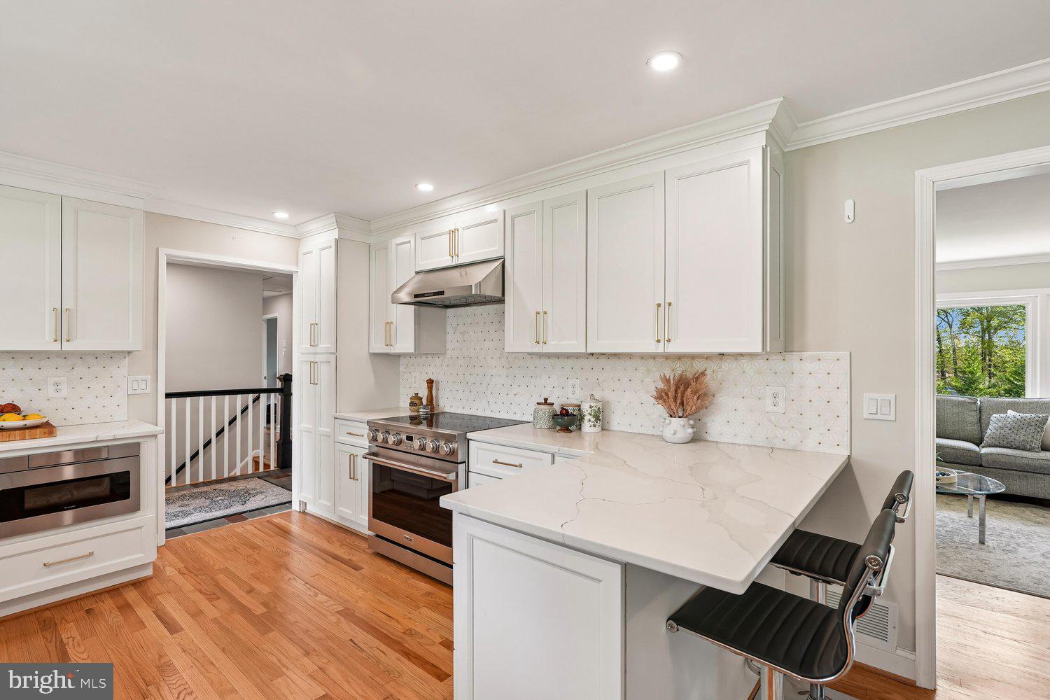 7407 GATEWOOD COURT