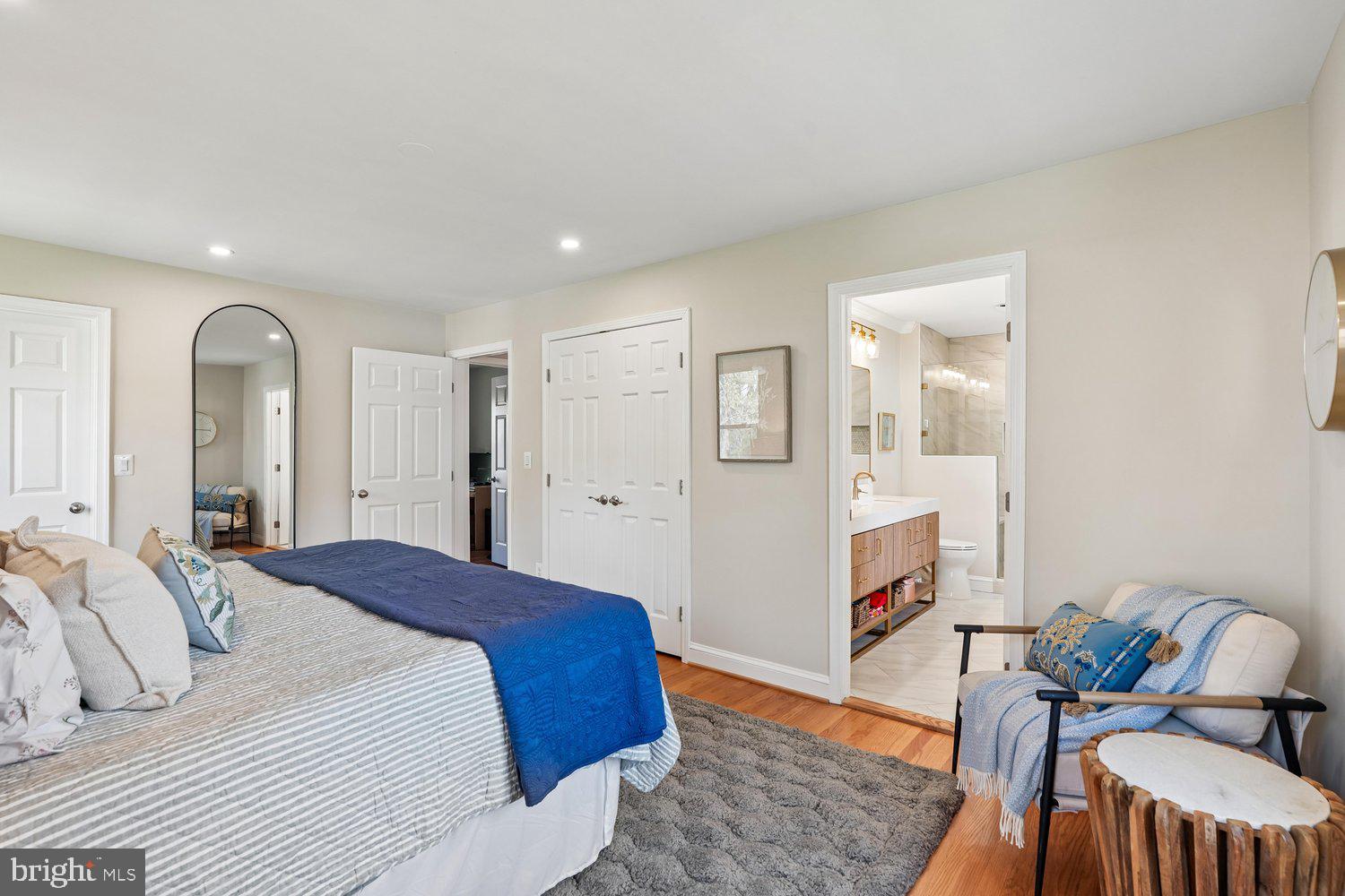 7407 GATEWOOD COURT