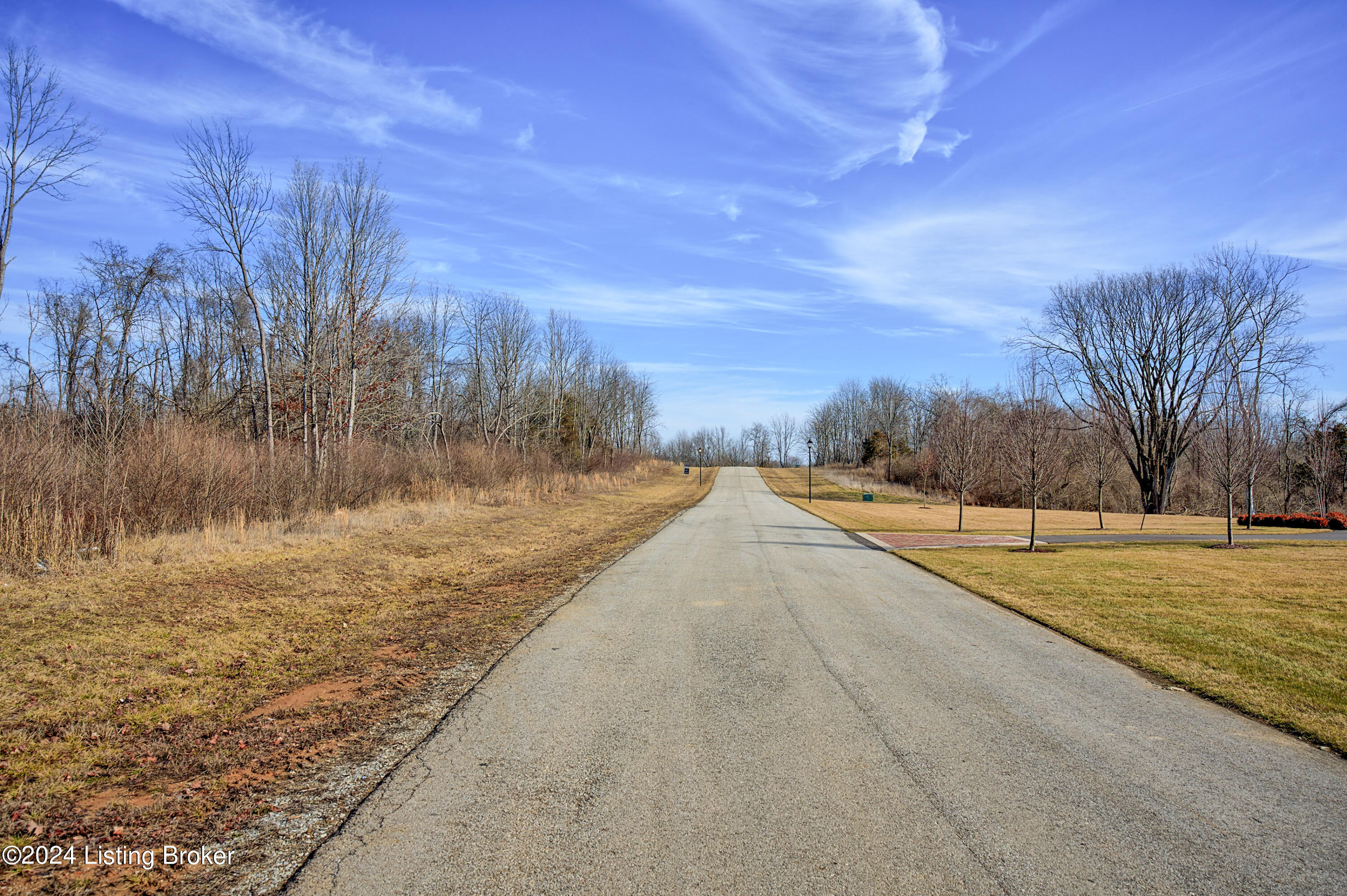 2 Enclave Dr