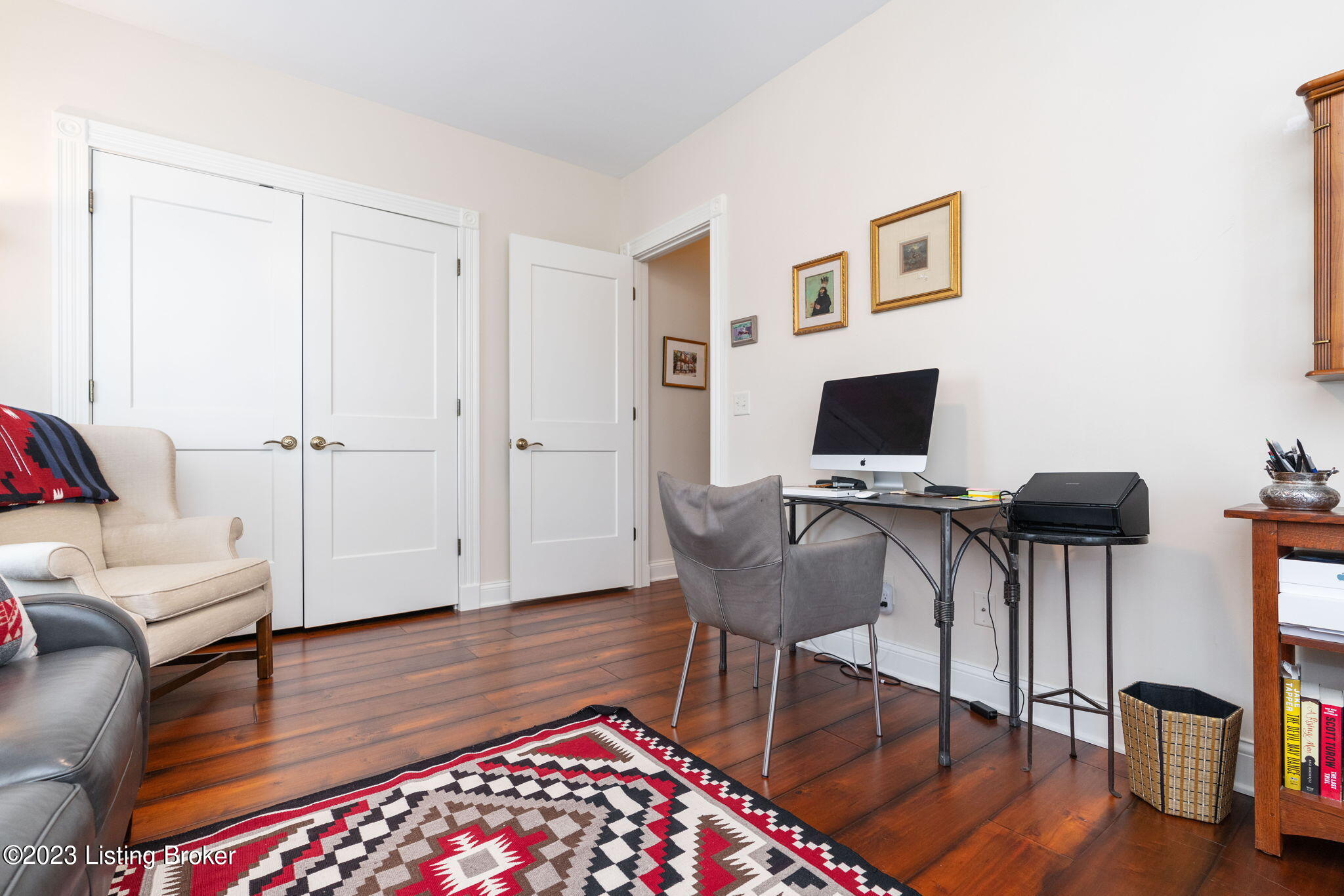 105 E Stephen Foster Ave, 5