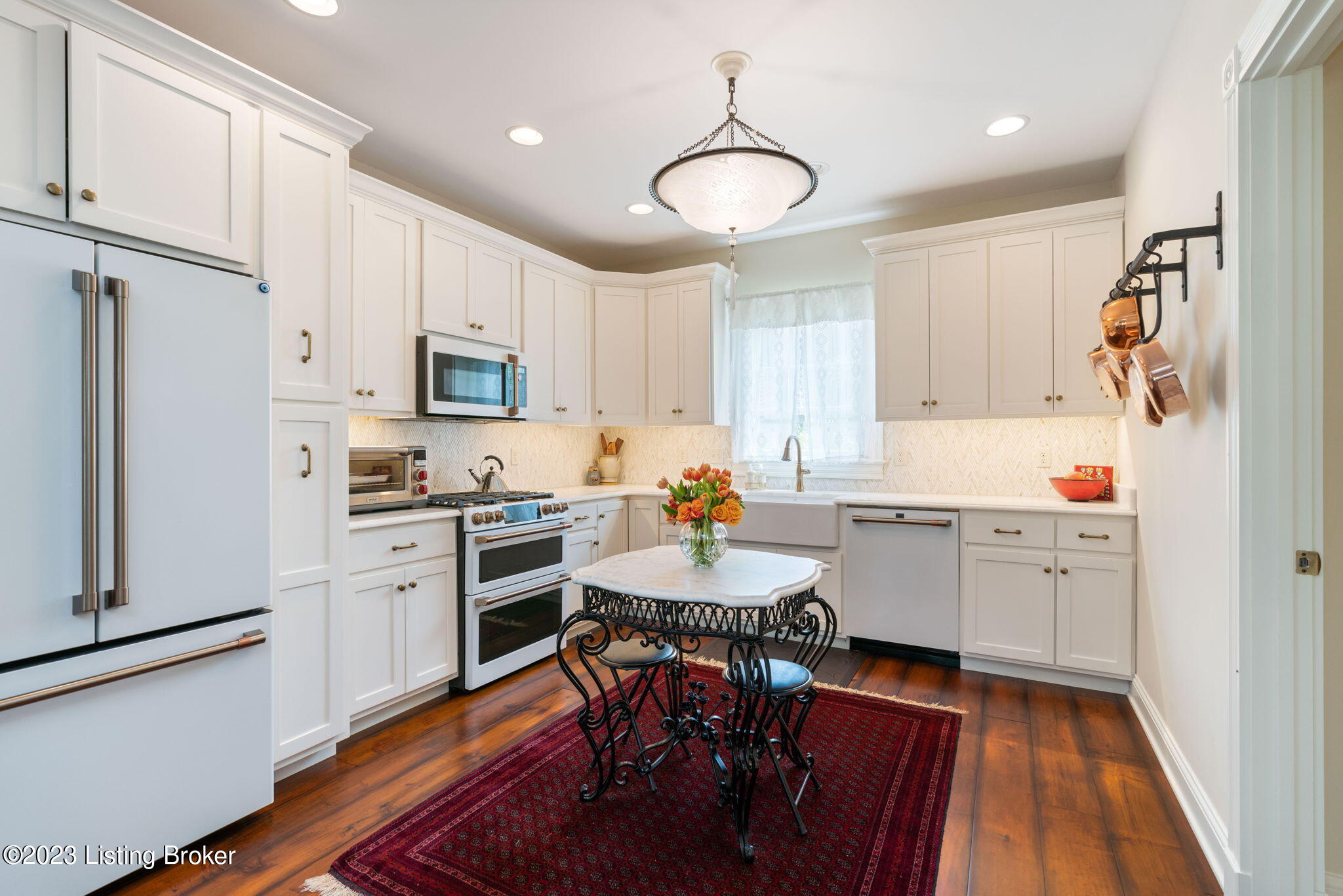 105 E Stephen Foster Ave, 5