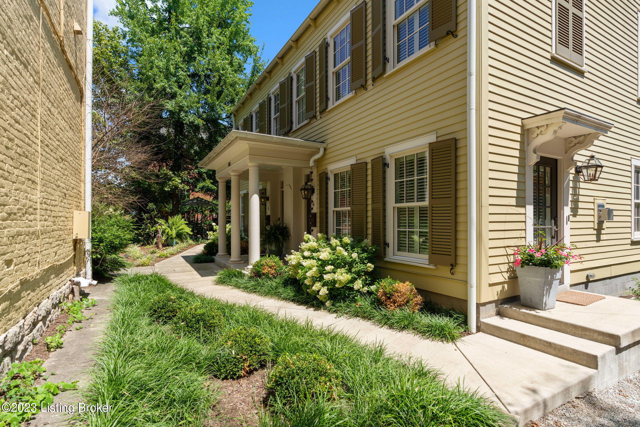105 E Stephen Foster Ave, 5