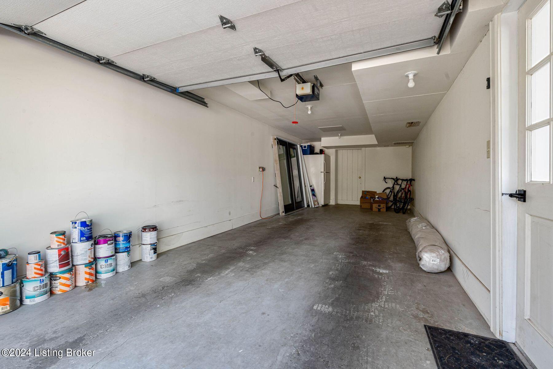 2407 Top Hill Rd