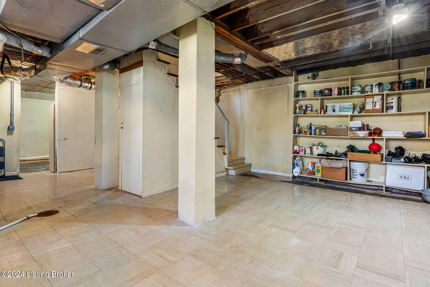 2407 Top Hill Rd