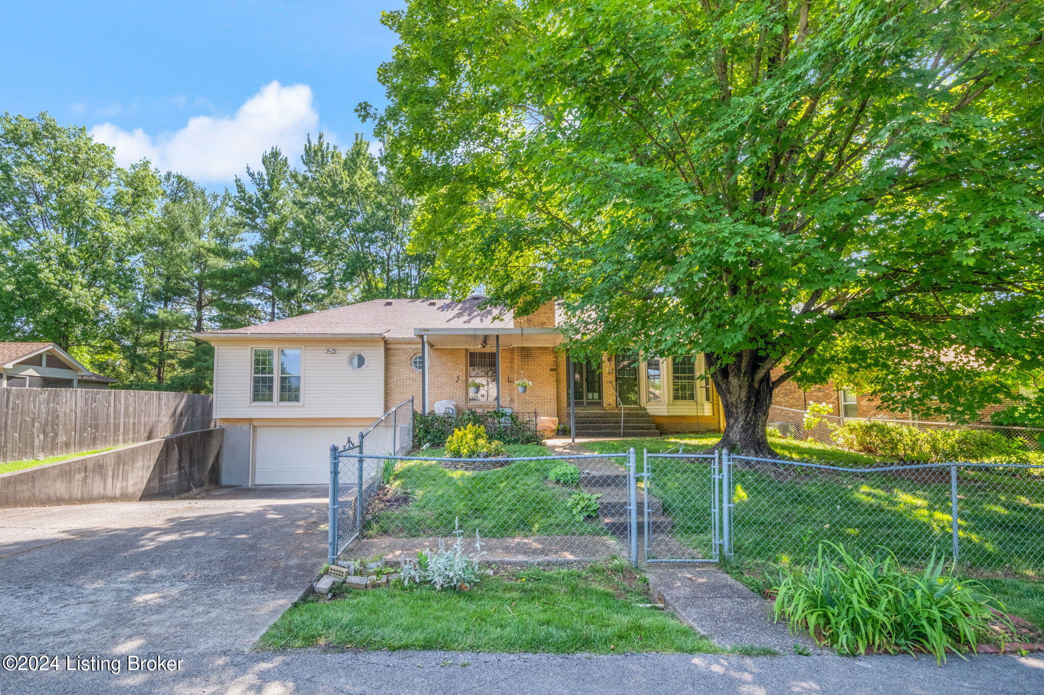 2602 Stony Brook Dr