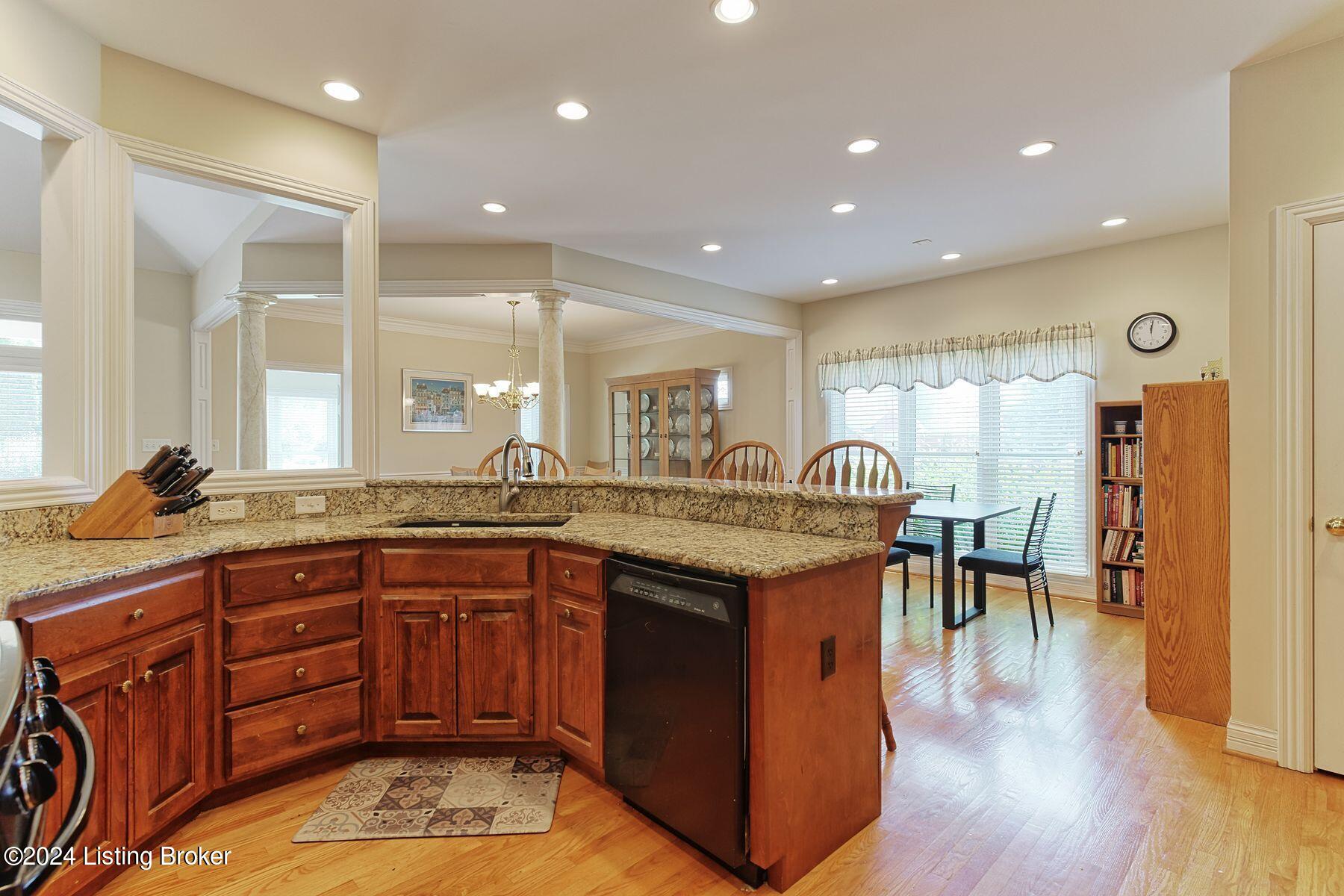 309 Gablewood Cir