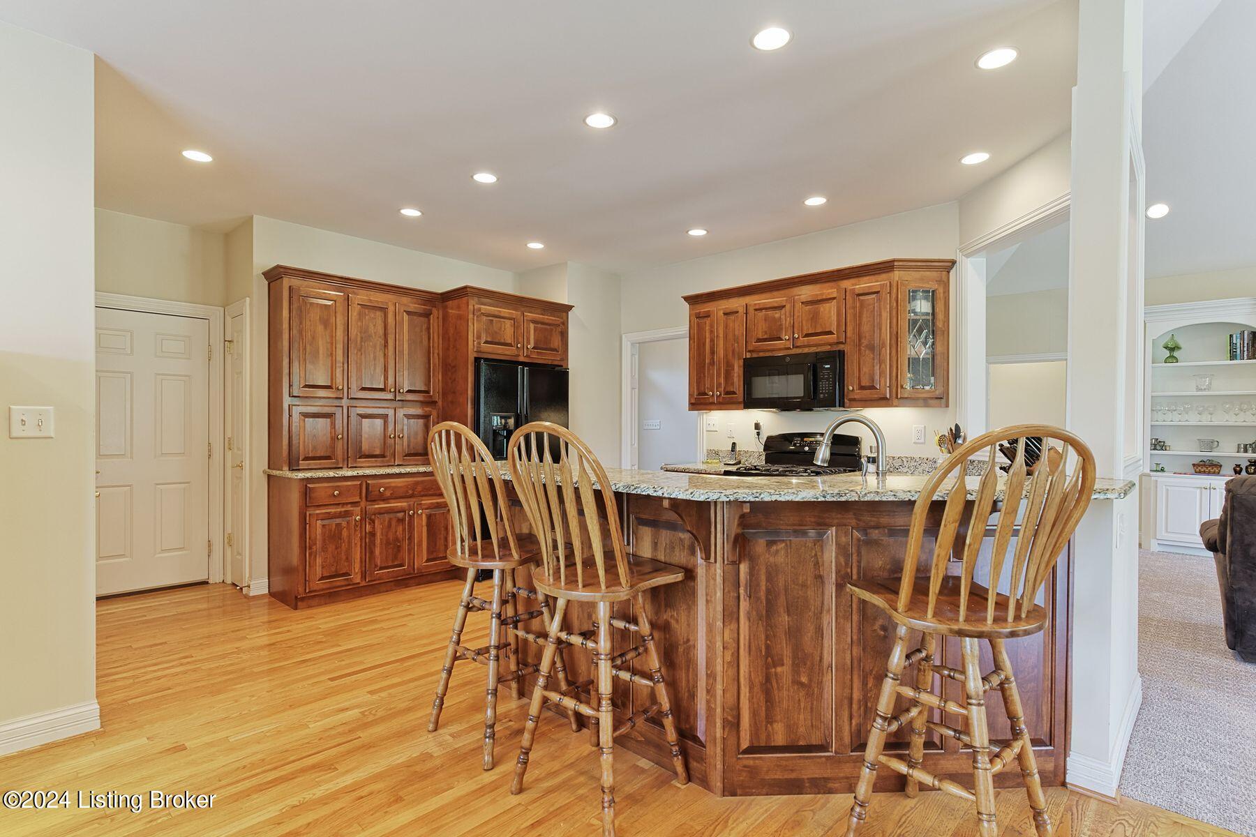 309 Gablewood Cir