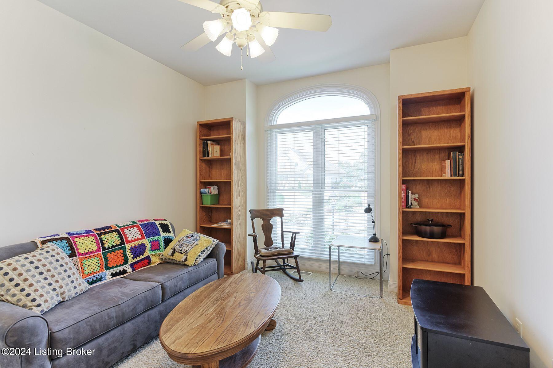 309 Gablewood Cir