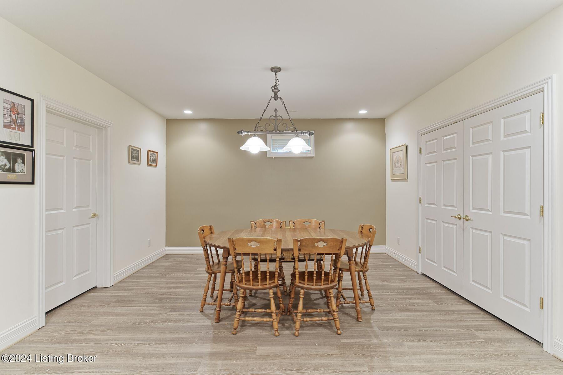 309 Gablewood Cir