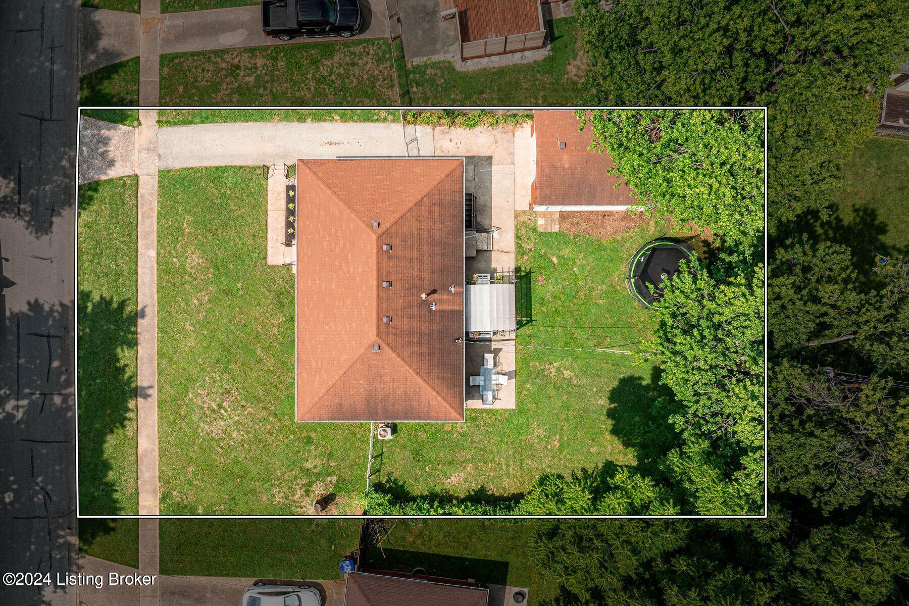 3813 Greenwich Rd