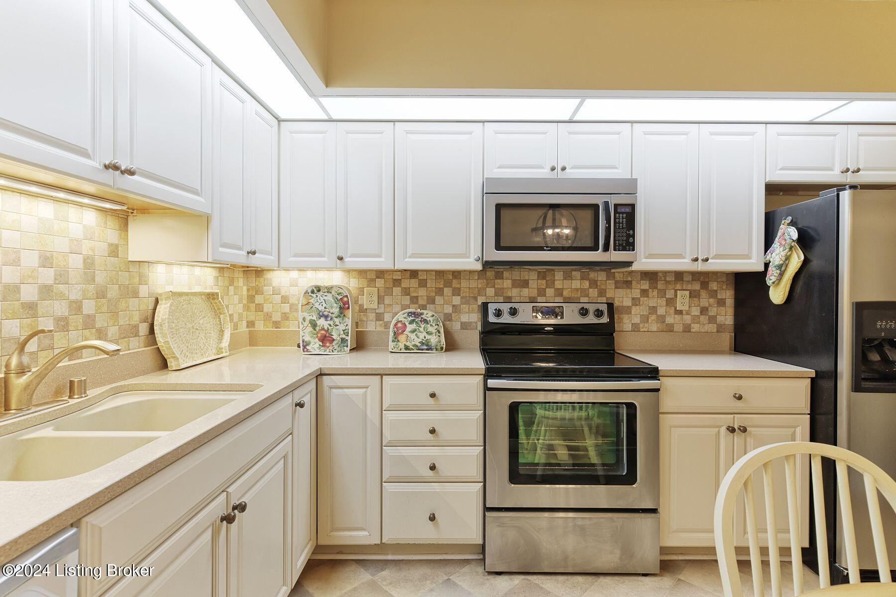 5800 Coach Gate Wynde, 270A