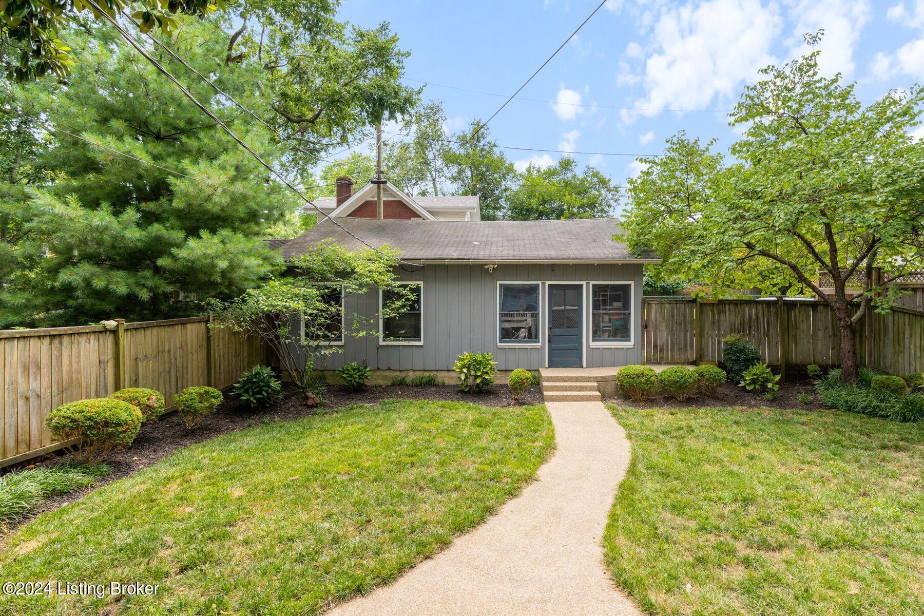 1622 Cowling Ave