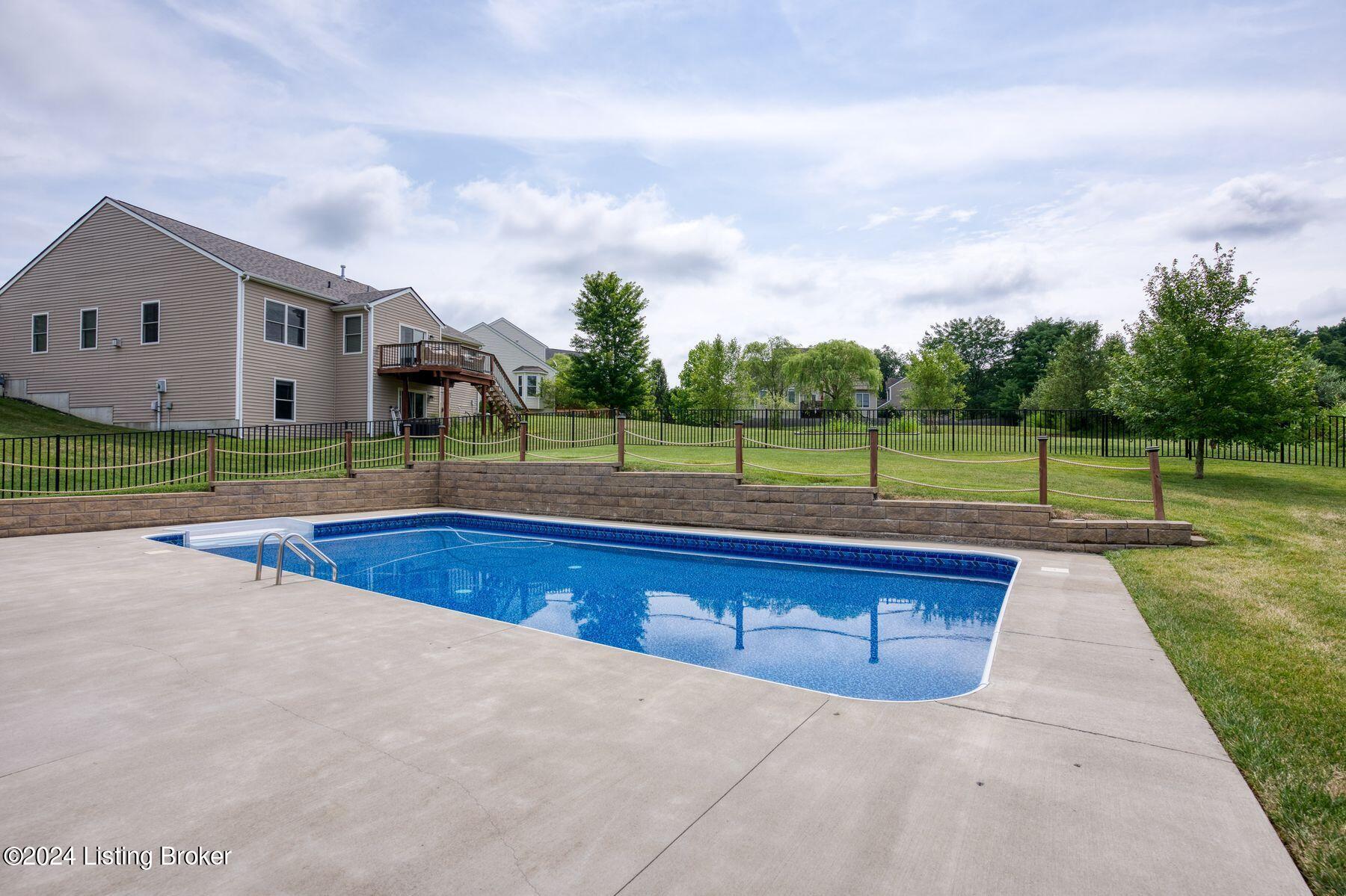 2203 Cherry Creek Rd